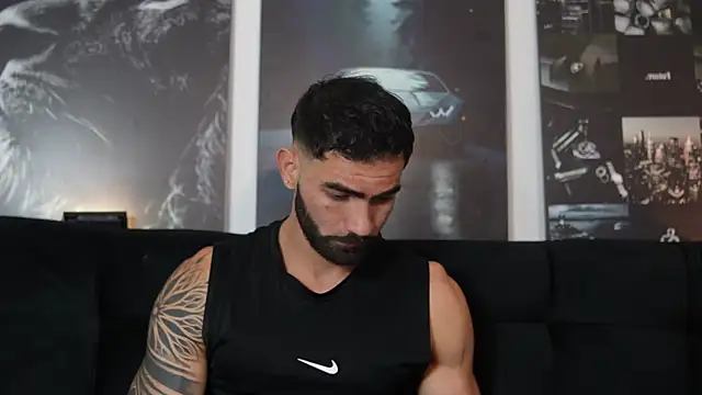 Snapshot of Austin_bolt chatting on 12, 10, 2025 Austin bolt online show from 12, 10, 2025