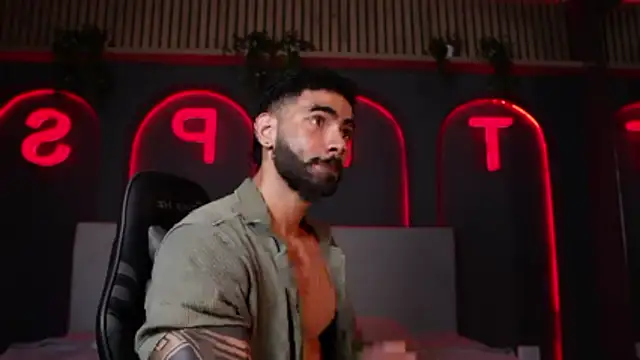 Snapshot of Austin_bolt chatting on 14, 11, 2025 Austin bolt online show from 14, 11, 2025