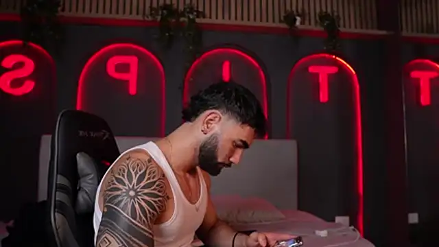 Snapshot of Austin_bolt chatting on 17, 11, 2025 Austin bolt online show from 17, 11, 2025