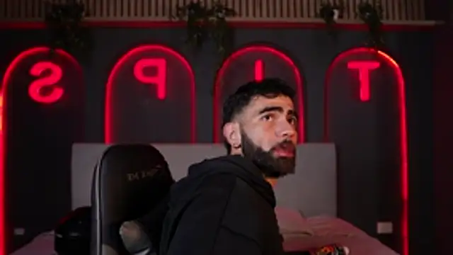 Snapshot of Austin_bolt chatting on 21, 11, 2025 Austin bolt online show from 21, 11, 2025