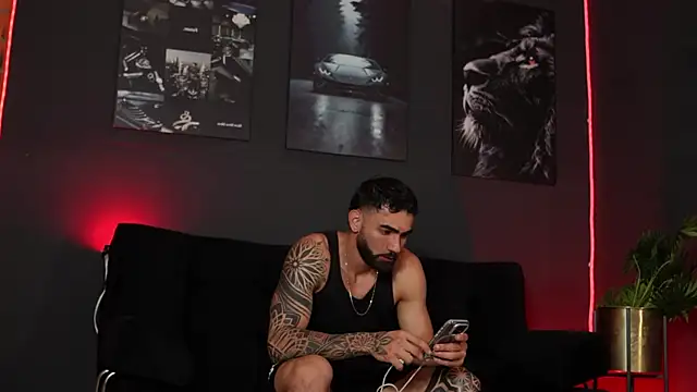 Snapshot of Austin_bolt chatting on 28, 11, 2025 Austin bolt online show from 28, 11, 2025