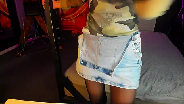 Elizabe th online show from 17, 2, 2025