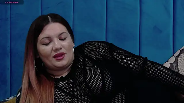 Snapshot of MelanieBrownn chatting on 30, 12, 2024 MelanieBrownn online show from 30, 12, 2024