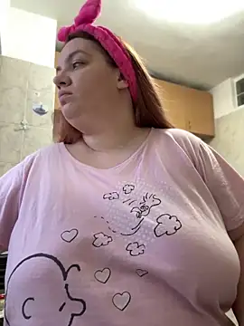 Snapshot of MelanieBrownn chatting on 12, 2, 2025 MelanieBrownn online show from 12, 2, 2025
