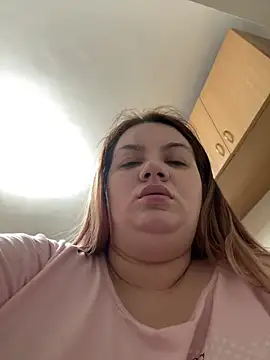 Snapshot of MelanieBrownn chatting on 15, 2, 2025 MelanieBrownn online show from 15, 2, 2025