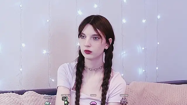 KimWilli online show from 28, 1, 2025