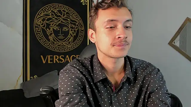 Snapshot of Desmon_Clark chatting on 7, 1, 2025 Desmon Clark online show from 7, 1, 2025