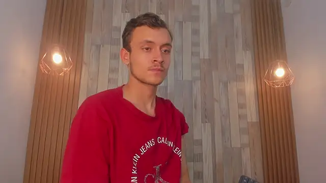 Snapshot of Desmon_Clark chatting on 24, 1, 2025 Desmon Clark online show from 24, 1, 2025