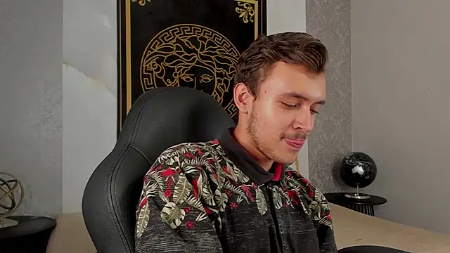 Snapshot of Desmon_Clark chatting on 27, 1, 2025 Desmon Clark online show from 27, 1, 2025