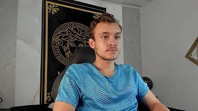 Snapshot of Desmon_Clark chatting on 3, 2, 2025 Desmon Clark online show from 3, 2, 2025