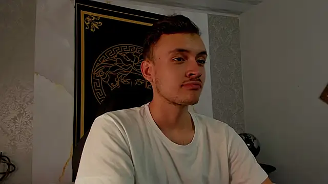 Desmon Clark online show from 2, 3, 2025