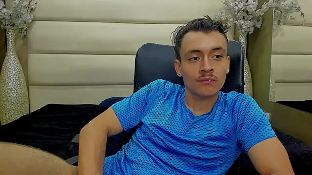 Desmon Clark online show from 11, 3, 2025