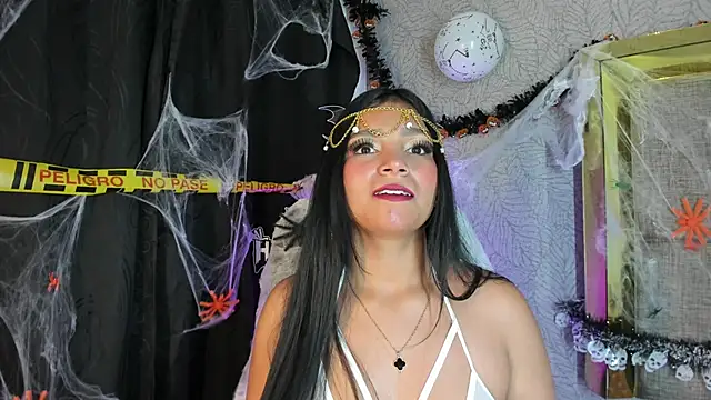 Snapshot of Candys_victoria chatting on 29, 10, 2025 Candys victoria online show from 29, 10, 2025