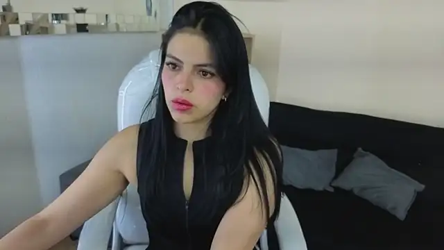 Eliie Ruizz online show from 29, 10, 2025