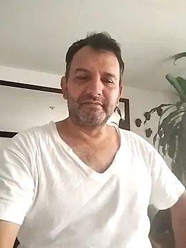 RogueTraveler online show from 25, 2, 2025