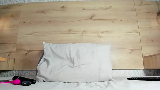 Snapshot of shysweets chatting on 16, 12, 2025 shysweets online show from 16, 12, 2025