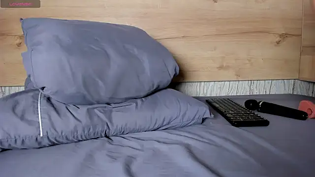 Snapshot of shysweets chatting on 6, 1, 2026 shysweets online show from 6, 1, 2026