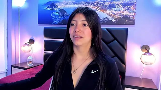 KimberlyVillaLobos online show from 8, 4, 2026