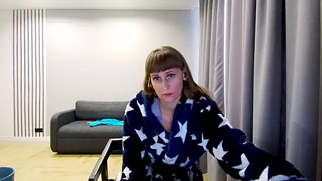 Daniella Lorente online show from 19, 2, 2025