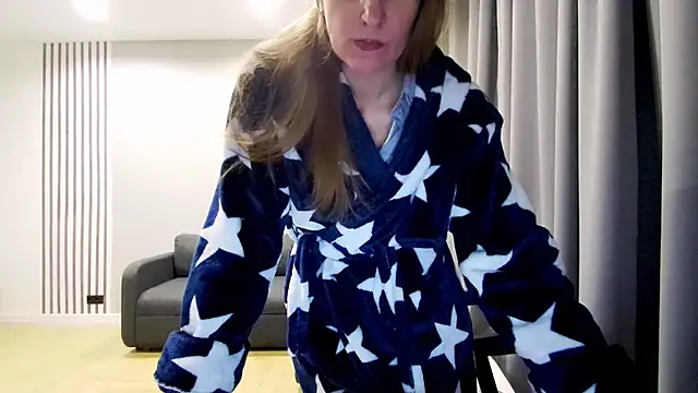 Daniella Lorente online show from 26, 2, 2025