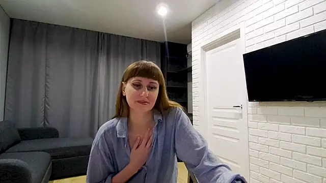 Daniella Lorente online show from 16, 5, 2026