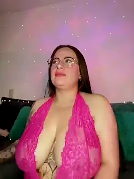 Snapshot of soofy__ chatting on 17, 10, 2025 soofy online show from 17, 10, 2025