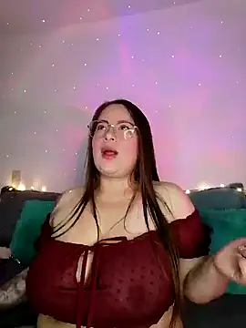 Snapshot of soofy__ chatting on 19, 10, 2025 soofy online show from 19, 10, 2025