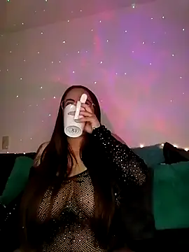 Snapshot of soofy__ chatting on 12, 11, 2025 soofy online show from 12, 11, 2025