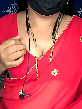 Snapshot of Queen_sakshi chatting on 14, 2, 2026 Queen sakshi online show from 14, 2, 2026