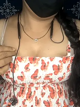 Snapshot of Queen_sakshi chatting on 18, 2, 2026 Queen sakshi online show from 18, 2, 2026