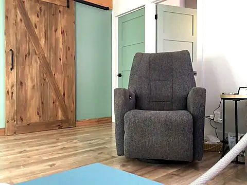 Snapshot of Frankdick01 chatting on 16, 11, 2025 Frankdick01 online show from 16, 11, 2025