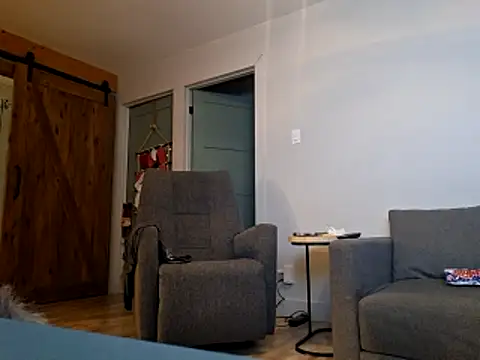 Snapshot of Frankdick01 chatting on 15, 12, 2025 Frankdick01 online show from 15, 12, 2025