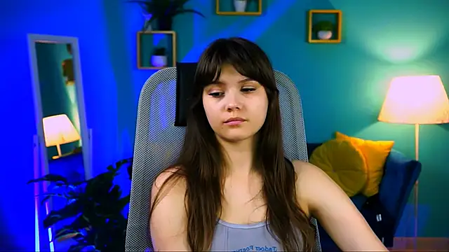 EvaThopson online show from 9, 4, 2026