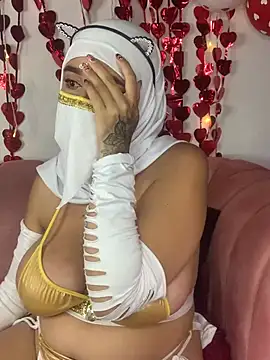 Snapshot of kithana_jazmin chatting on 21, 2, 2025 kithana jazmin online show from 21, 2, 2025