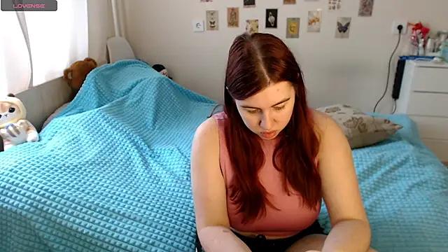 Snapshot of BettyandRich_ chatting on 14, 9, 2025 BettyandRich online show from 14, 9, 2025