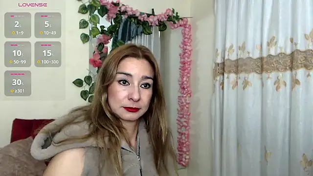 Snapshot of Madam_dali chatting on 28, 12, 2024 Madam dali online show from 28, 12, 2024
