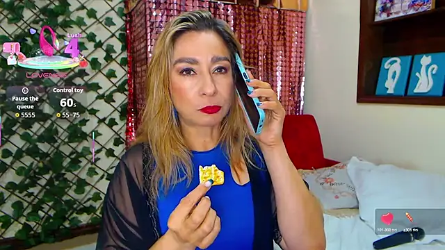Snapshot of Madam_dali chatting on 4, 10, 2025 Madam dali online show from 4, 10, 2025