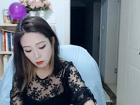 SuSushi728 online show from 25, 6, 2026