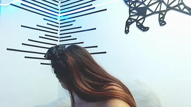 Snapshot of Emawalker_ chatting on 5, 2, 2025 Emawalker online show from 5, 2, 2025