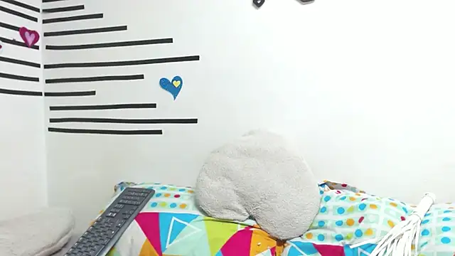 Snapshot of Emawalker_ chatting on 26, 9, 2025 Emawalker online show from 26, 9, 2025