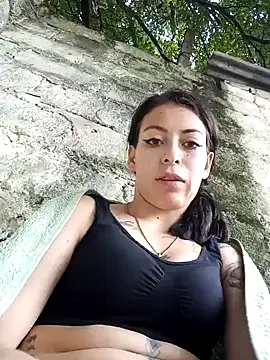 Snapshot of Tefannyy_ chatting on 15, 12, 2024 Tefannyy online show from 15, 12, 2024