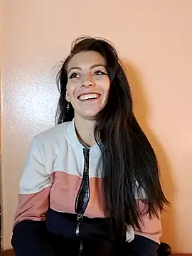 Snapshot of Tefannyy_ chatting on 25, 1, 2025 Tefannyy online show from 25, 1, 2025