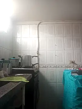 Snapshot of Tefannyy_ chatting on 28, 1, 2025 Tefannyy online show from 28, 1, 2025