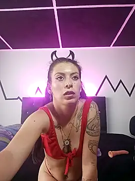 Snapshot of Tefannyy_ chatting on 5, 2, 2025 Tefannyy online show from 5, 2, 2025