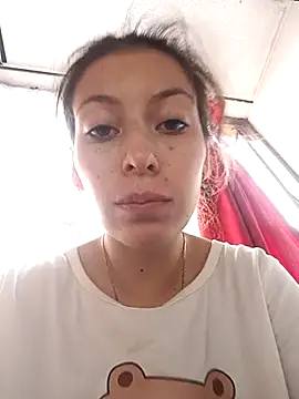 Snapshot of Tefannyy_ chatting on 13, 2, 2025 Tefannyy online show from 13, 2, 2025