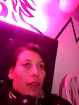 Snapshot of Tefannyy_ chatting on 22, 3, 2025 Tefannyy online show from 22, 3, 2025