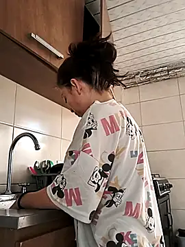 Snapshot of Tefannyy_ chatting on 14, 9, 2025 Tefannyy online show from 14, 9, 2025