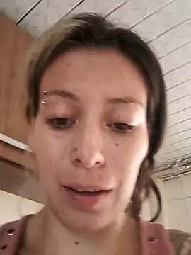 Snapshot of Tefannyy_ chatting on 22, 9, 2025 Tefannyy online show from 22, 9, 2025