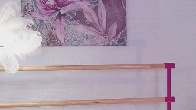 Snapshot of lylylovesyou chatting on 23, 2, 2025 lylylovesyou online show from 23, 2, 2025