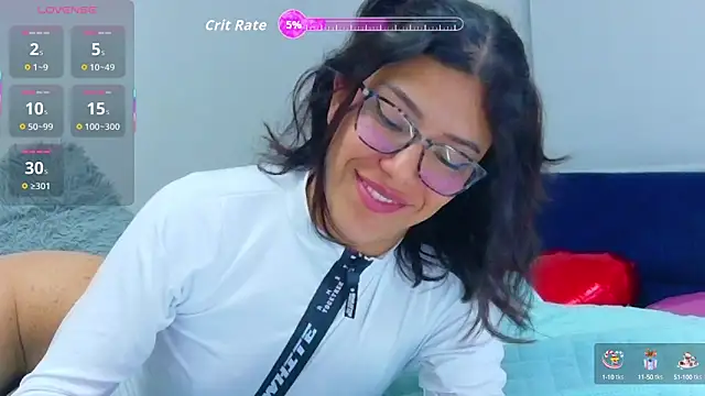 Snapshot of _lucysmith chatting on 7, 10, 2025 lucysmith online show from 7, 10, 2025